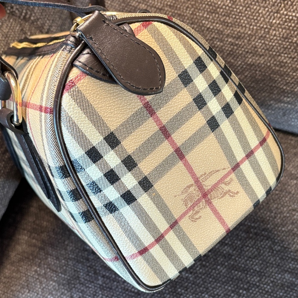 Authentic Burberry Haymarket Check Coated Canvas Northfield Bag/Boston Bag - Picture 10 of 13